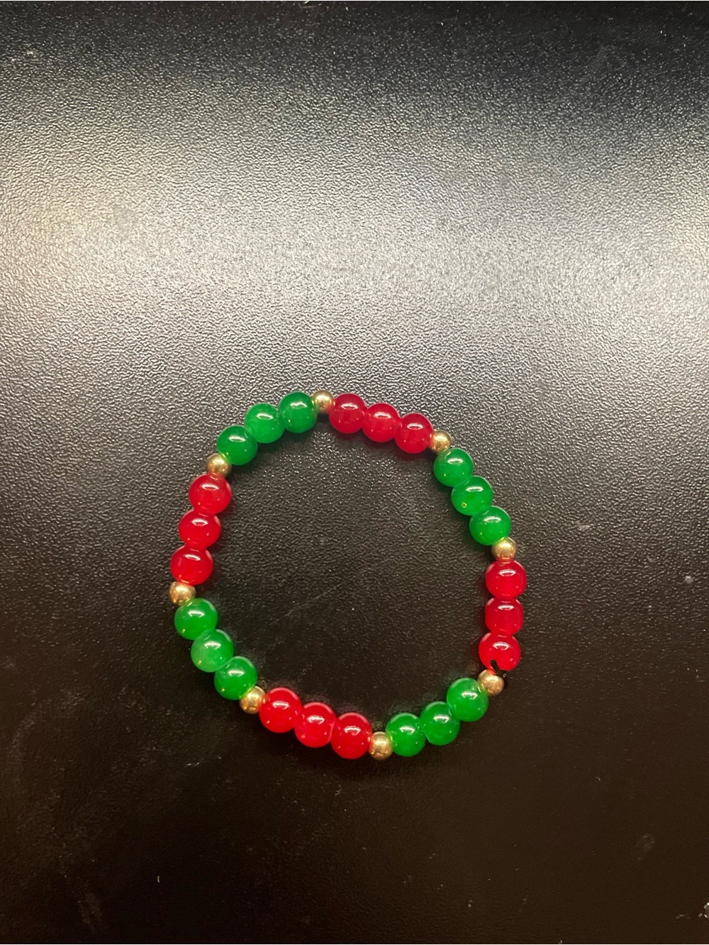 Festive Red & Green Beaded Stretch Bracelet